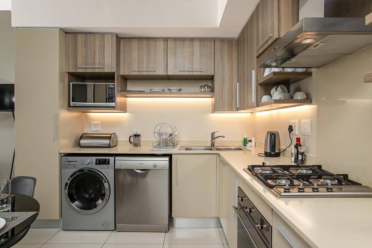The Serviced Collection At The Tyrwhitt Rosebank * Joanesburgo
