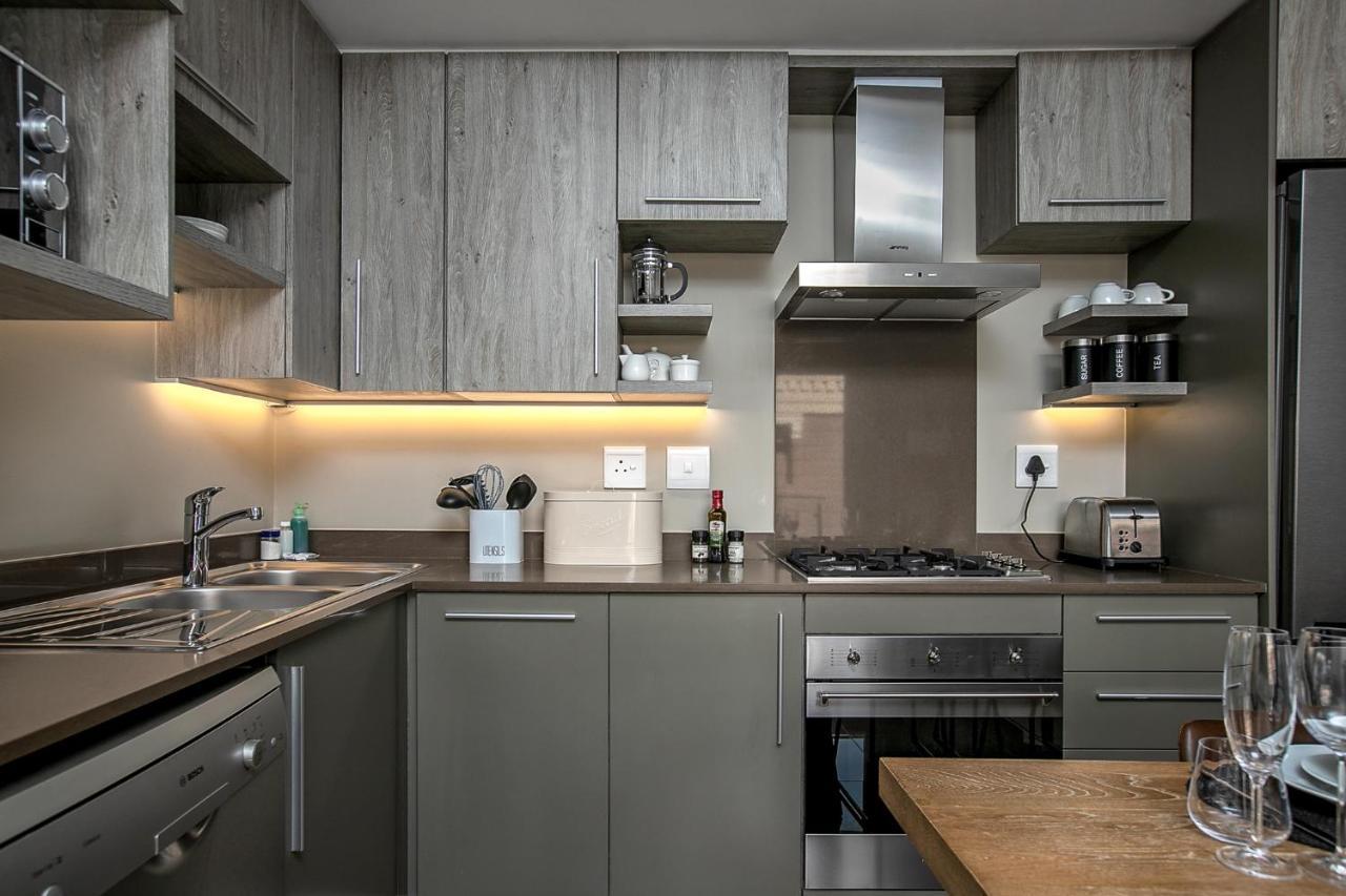 The Serviced Collection At The Tyrwhitt Rosebank Apartamento Joanesburgo